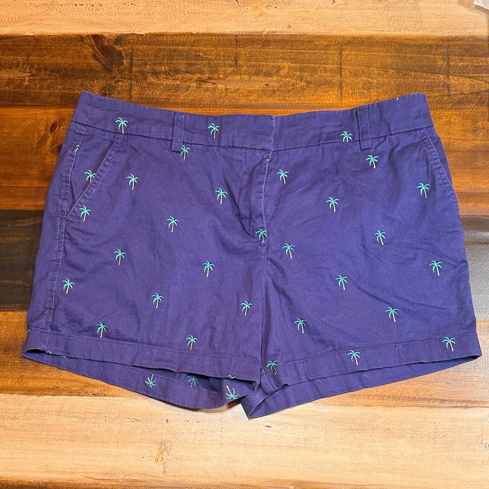 Cambridge Dry Goods Women's Palm-Embroidered Shorts